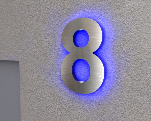Edelstahl-Hausnummer 8 mit LED-Ambilight  „Ambilight Number 8“